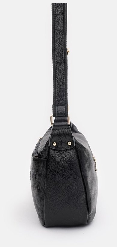 Женская кожаная сумка черного цвета с одной лямкой на плечо Keizer 71519