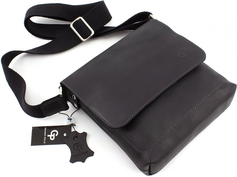 Повседневная мужская сумка черного цвета из винтажной кожи Grande Pelle (13283)